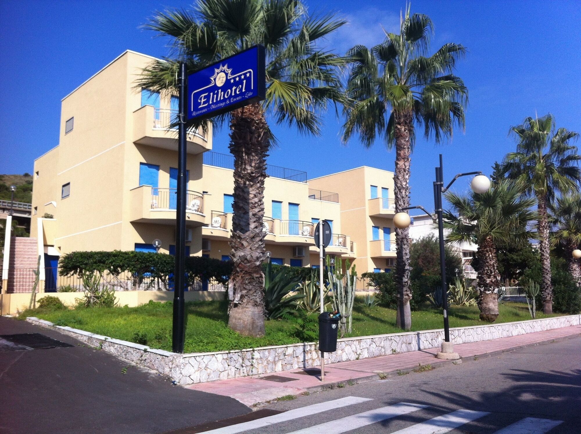 SantʼAlessio Siculo Elihotel מראה חיצוני תמונה